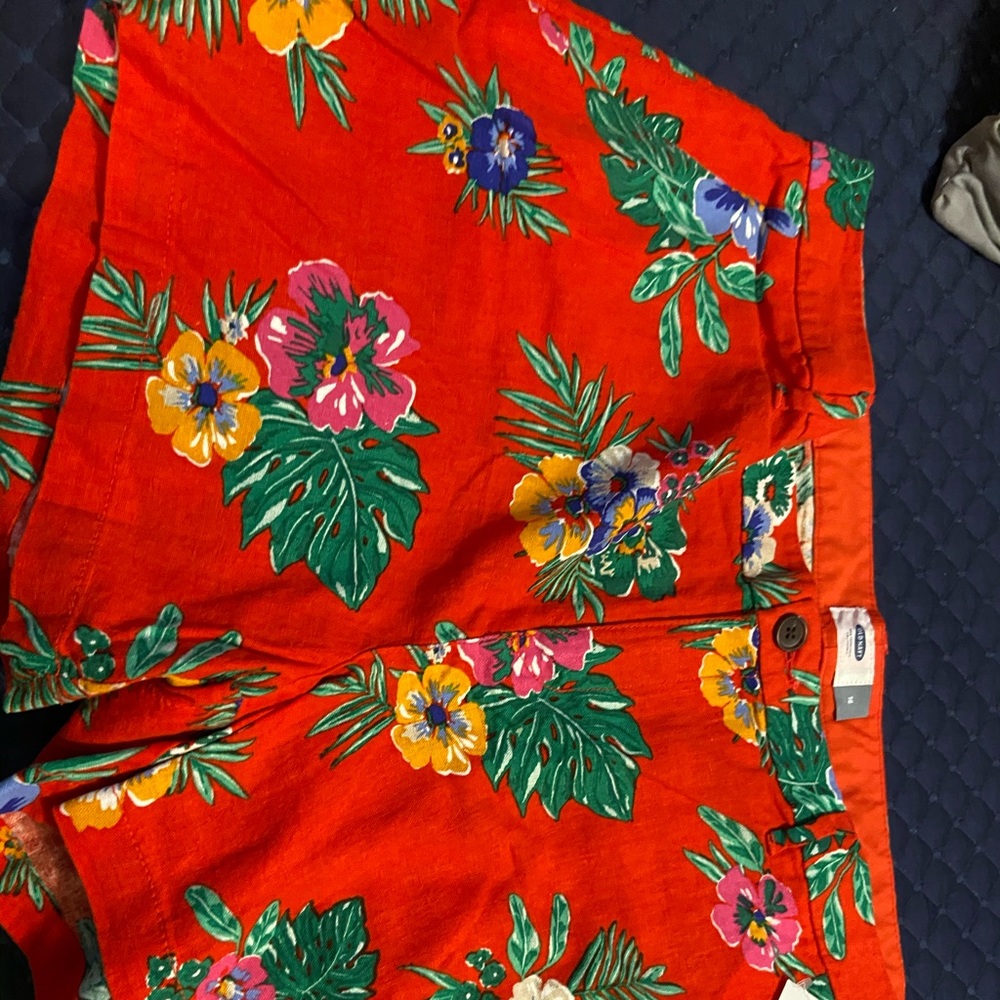 Old navy floral shorts